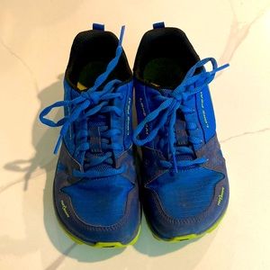 Altra Lone Peak Boys’ Kids’ Hiking Shoes Trail Runners. Blue and Green Size US 3